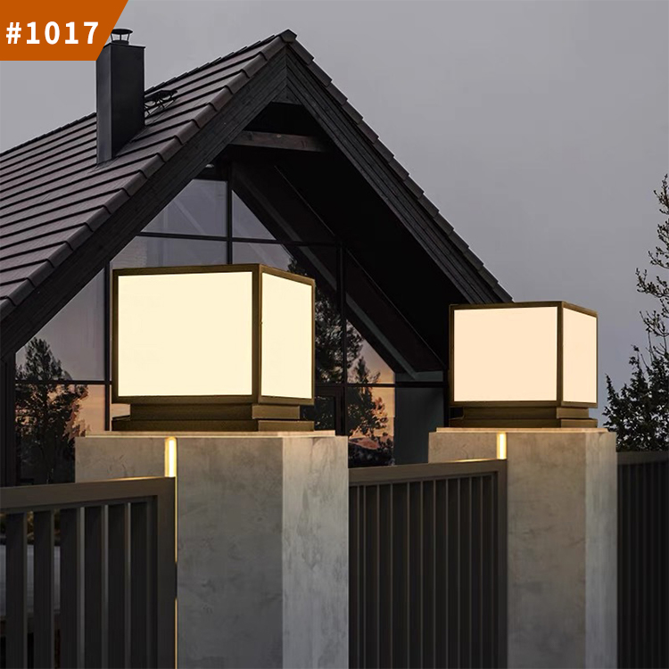pillar gate light