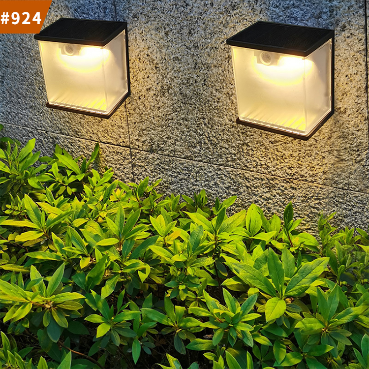 solar powered fence and garden light