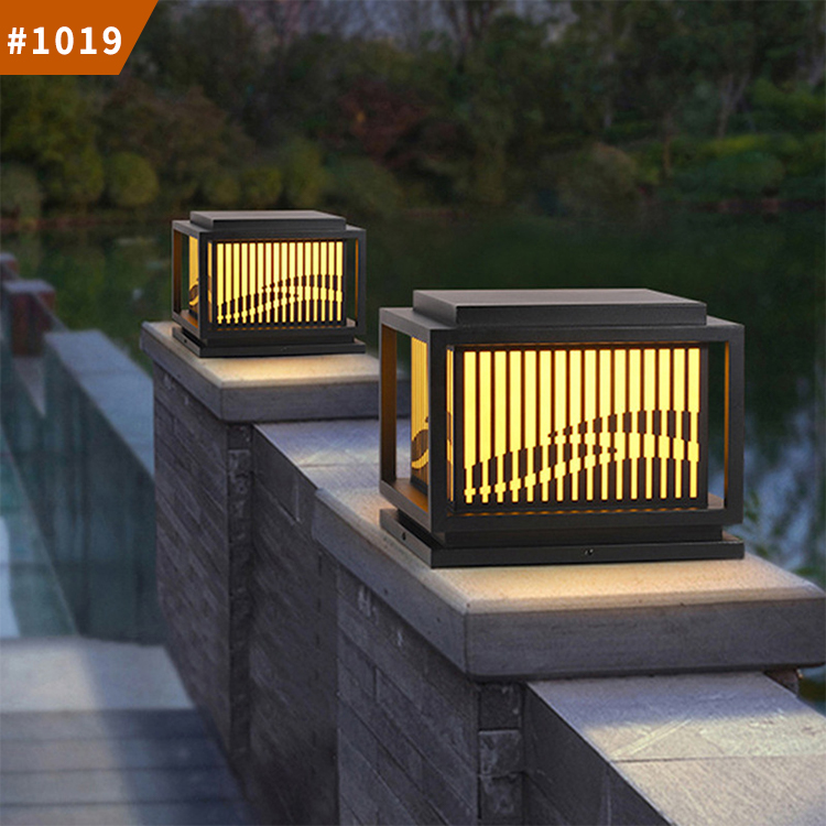 solar pillar light